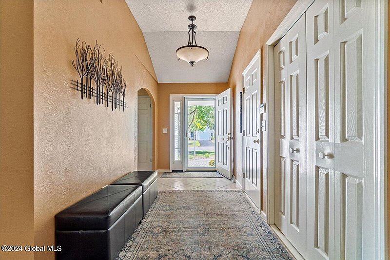 2nd image of 28 Grooms Pt Drive