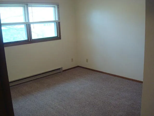 2214 Superior Ave — Photo 7