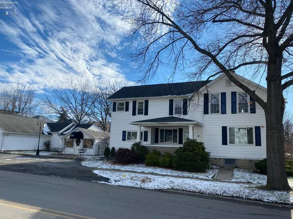 503 Woodbine St, Willard, OH 44890