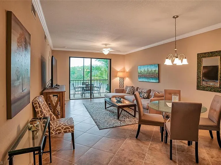 9727 Acqua Ct #425 — Photo 4