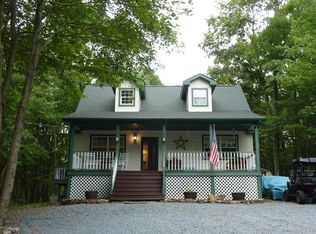 139 Fern Ridge Rd, Blakeslee, PA 18610