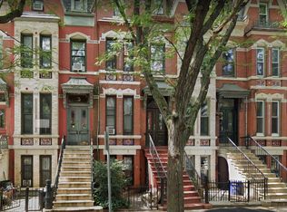 4 Hampton Ct APT 2, Jersey City, NJ 07302