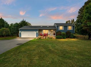 113 Elm St, Wampsville, NY 13163