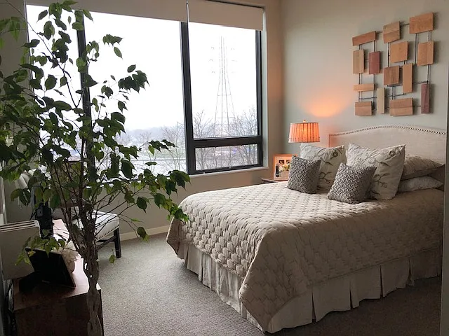 High Pointe Apartments — Photo 12