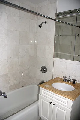 Rented by Michael K Namm Associates | media 19