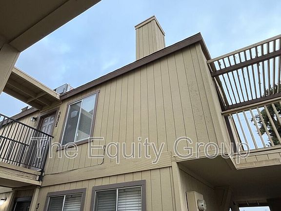 2nd image of 3902 W Meadow Ave