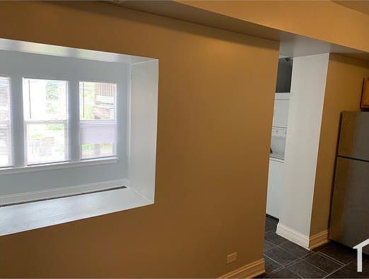 3rd image of 8248 S Eberhart Ave APT 2