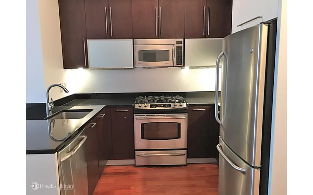 Rented by Douglas Elliman | media 20