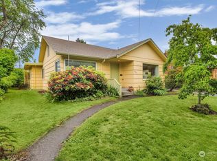 8633 9th Ave SW, Seattle, WA 98106