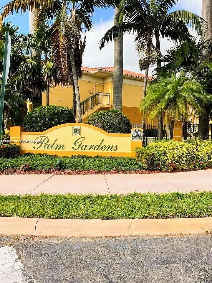 Palm Gardens At Doral Con — Photo 2