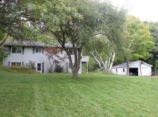 10400 Green Lake Rd, Middleville, MI 49333