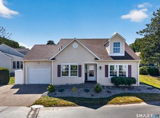 15 Silverbrook Ln UNIT 15, Clinton, CT 06413