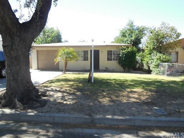 1st image of 235 E 45th St