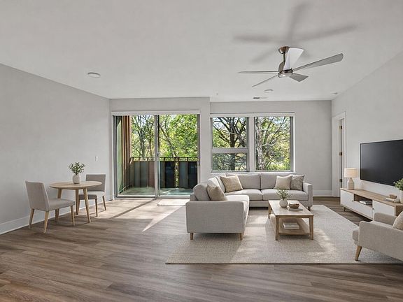 3rd image of 610 Trent Dr Unit 306