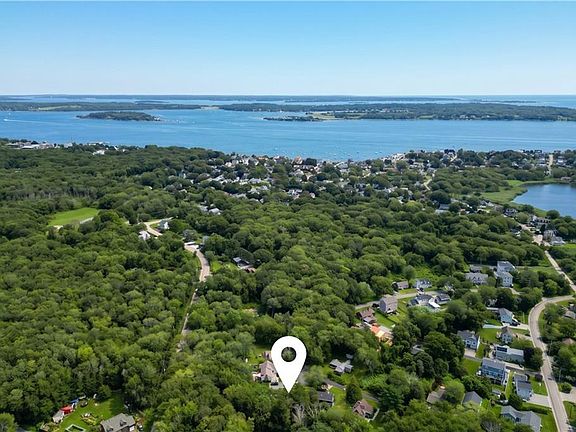 3rd image of 8 Presque Isle Trl
