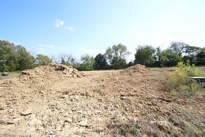 2nd image of 1048 Scenic Gdn