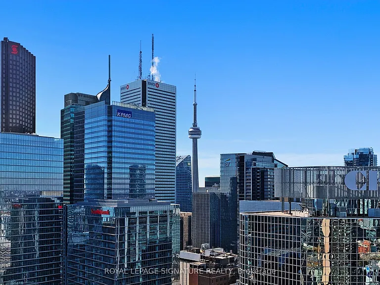 197 Yonge St #4409 — Photo 41