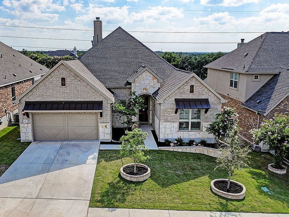 Gorgeous front elevation