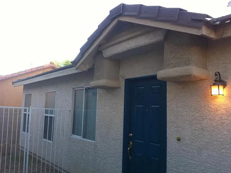 1249 Black Cherry St — Photo 2
