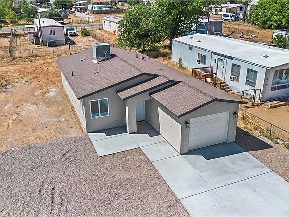 4th image of 3734 E Thompson Avenue