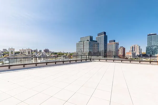 Rented by MNS | media 37