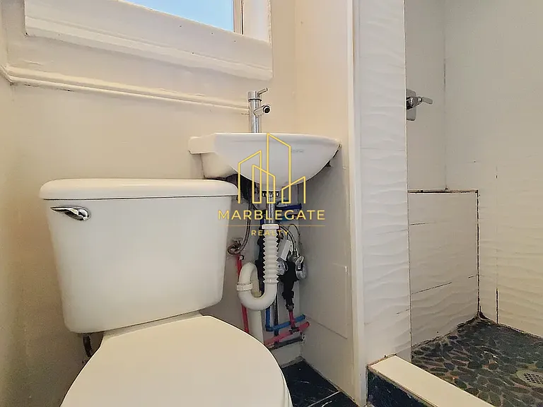 89-91 E 25th St #133 — Photo 5