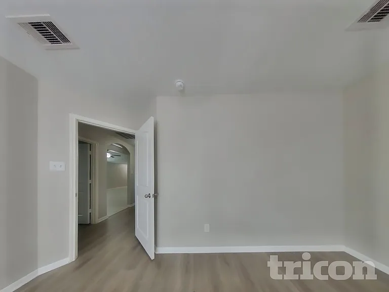 717 Totem Trail Dr — Photo 7