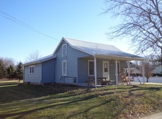 814 9th Ave SE, Independence, IA 50644