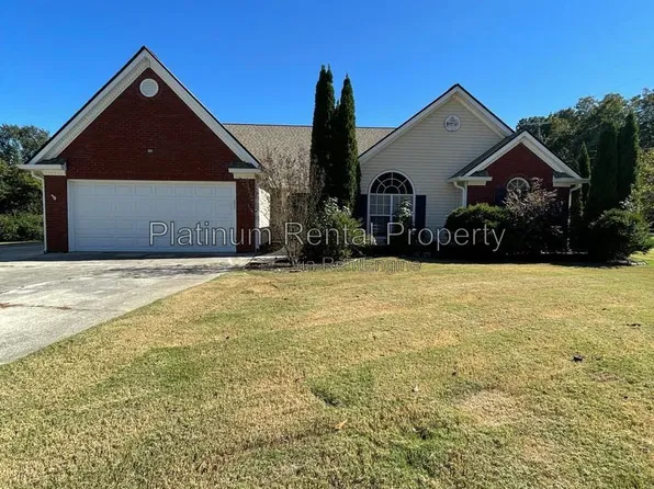 14 Wards Creek Ln, Dallas, GA 30132