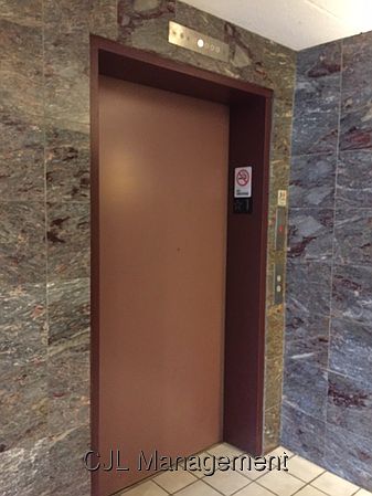 2nd image of 35 Vine St APT 206