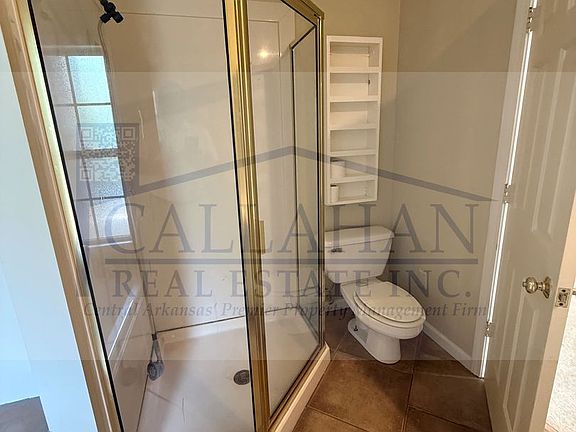 3rd image of 5422 Hawthorne Rd