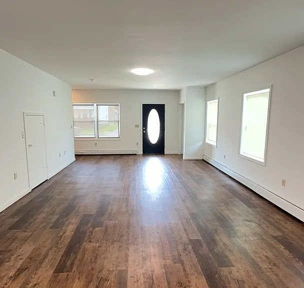 1610 Scott St — Photo 22