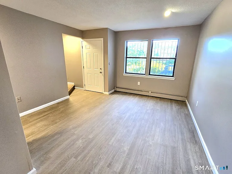 274 Bellevue St — Photo 6