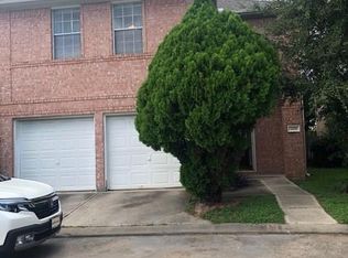 6656 Sharpstown Green Cir, Houston, TX 77036