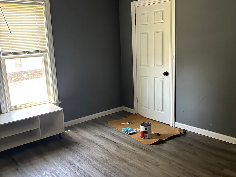 228 E Main St #1 — Photo 14
