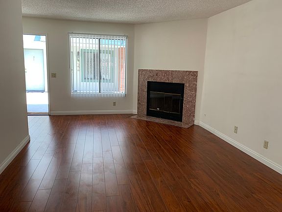 3rd image of 222 W Dexter St APT 10