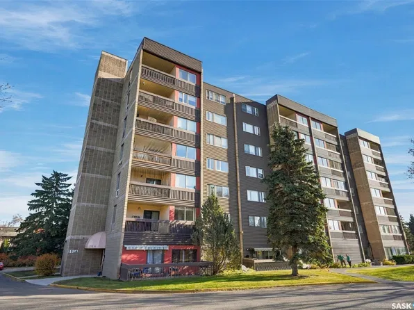 351 Saguenay Drive, Saskatoon, SK S7K 5T4