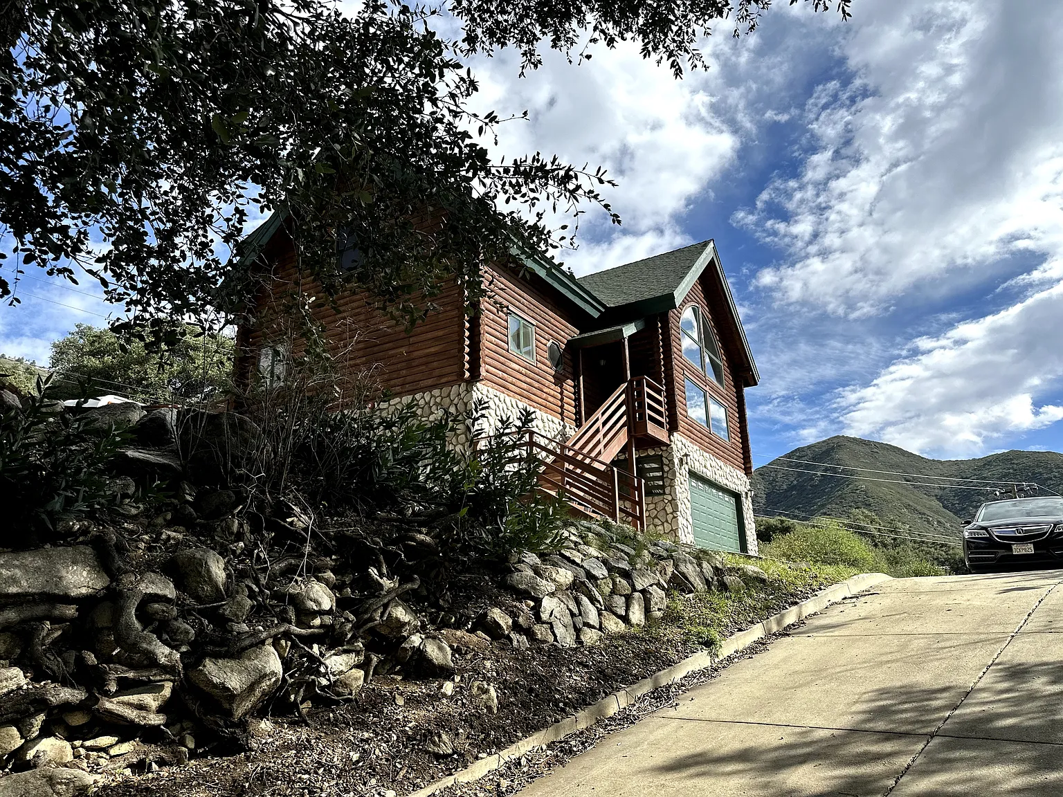 3 bed, 2000 sqft, $3,500 — Photo 4