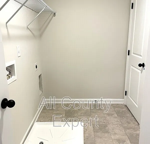 414 Fox Creek Dr — Photo 19