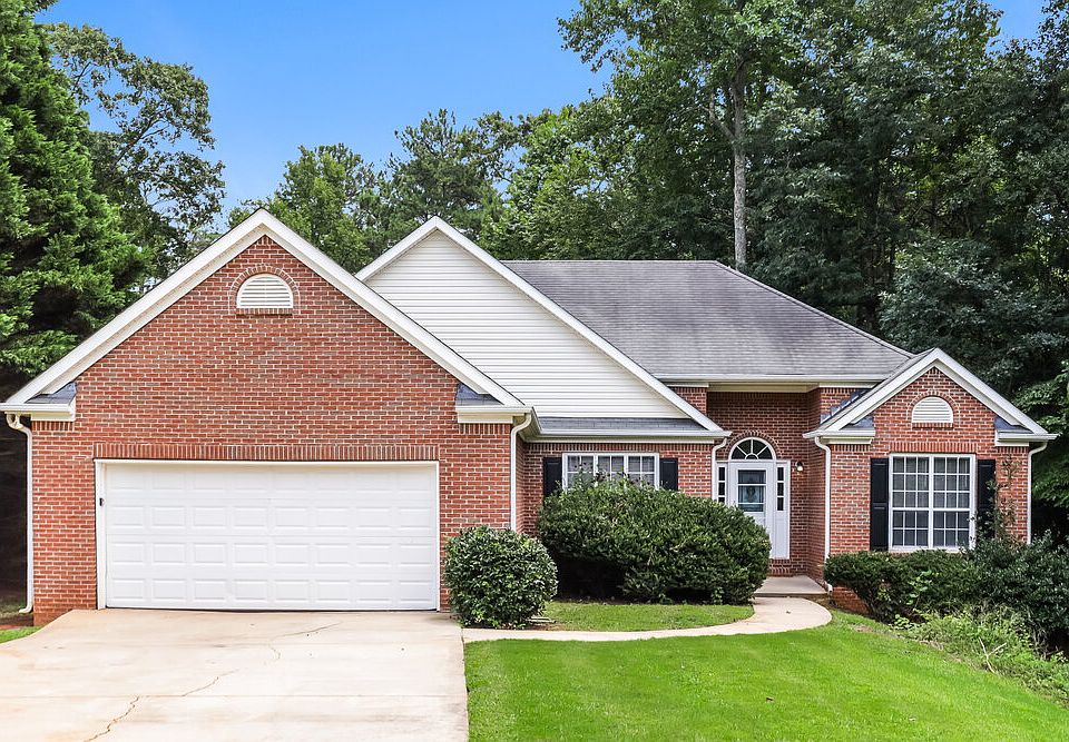1st image of 134 Brookhaven Ln