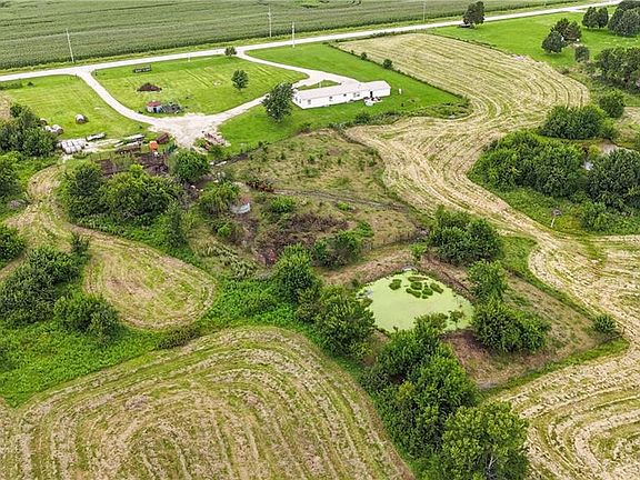 3rd image of 39541 Jingo Rd