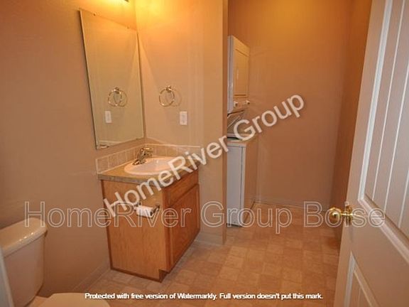 5th image of 4005 Washington Ave APT 101
