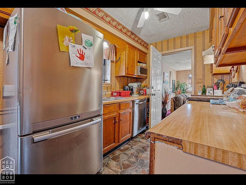 1st image of 224 Walker Blvd