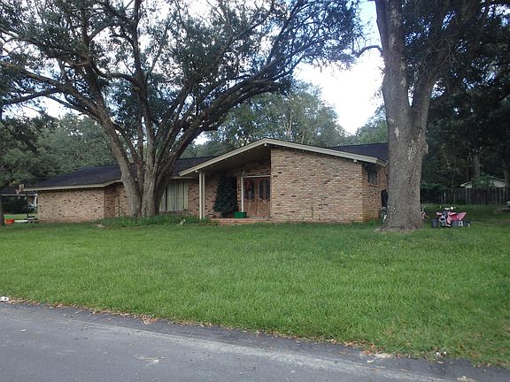 2nd image of 5314 Hummingbird Dr W
