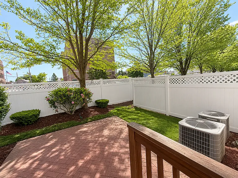 360A Charles St #1 — Photo 24