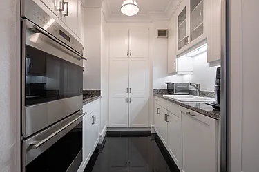 Rented by Sotheby's International Realty