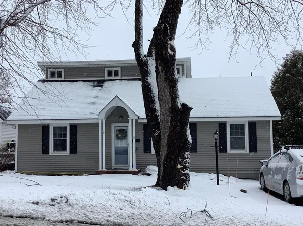 8 Hillside Street, Presque Isle, ME 04769