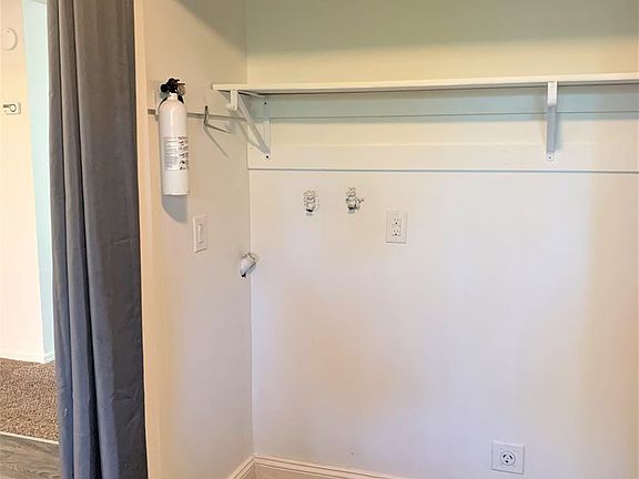 5th image of 2214 E 30th St APT 2