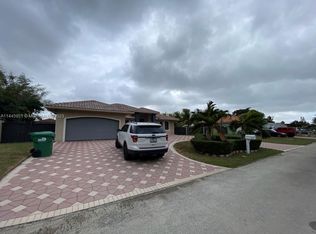 19060 SW 128th Ave, Miami, FL 33177