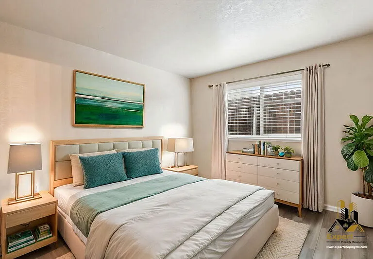 6412 Benning St #5 — Photo 14
